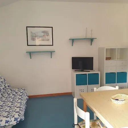 Apartment La Casa Del Mare Bagnaia (Livorno)